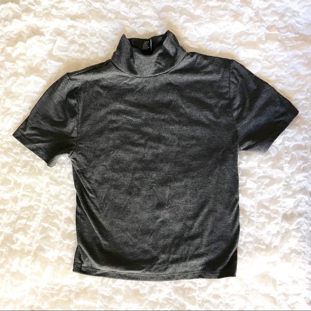 Forever 21 Turtle Neck Short Sleeve Top, Gray